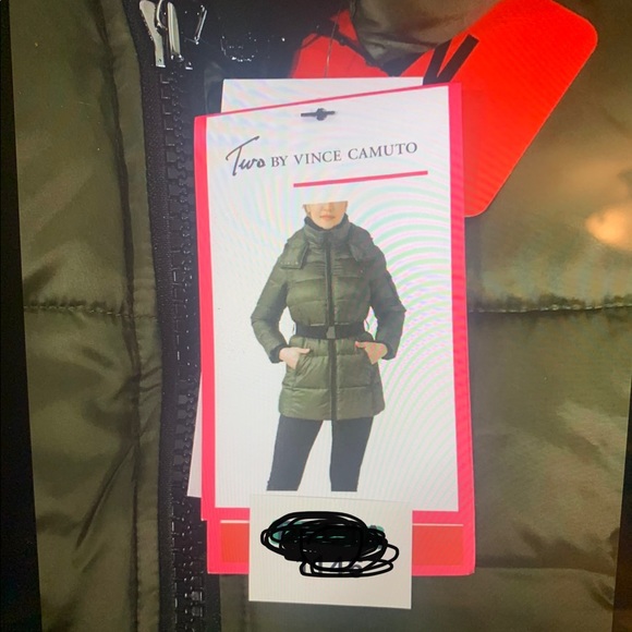 Two by Vince Camuto - Picture 2 of 6